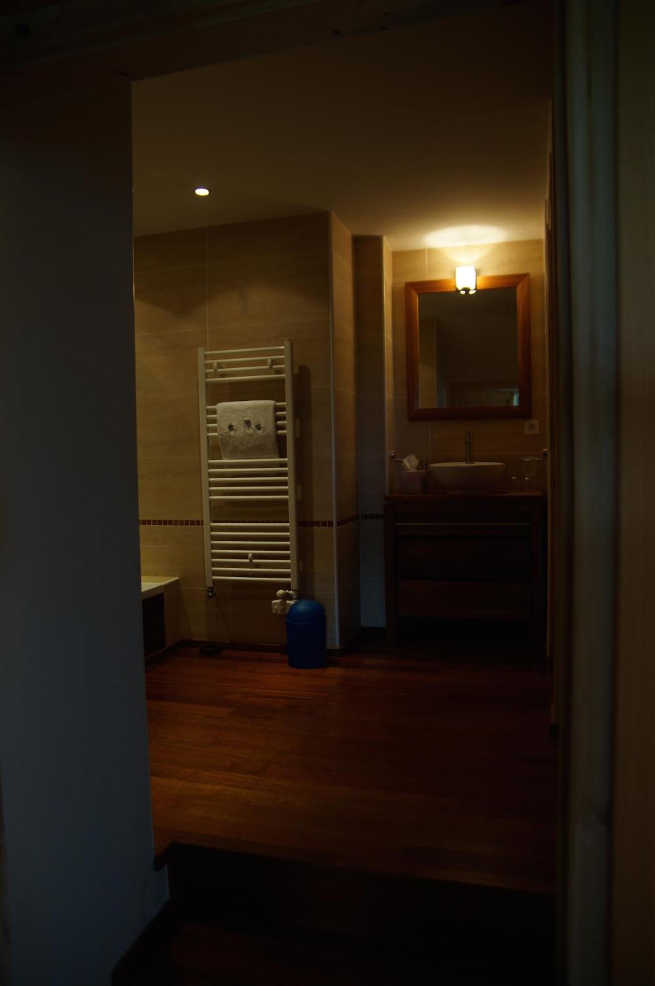 Le Grand Noe Bed & Breakfast Roisey Phòng bức ảnh